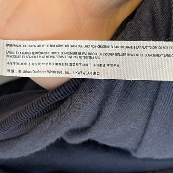 Free People Movement Hibernation Quilted Cropped Hoodie Jacket Size S Black - Picture 12 of 16